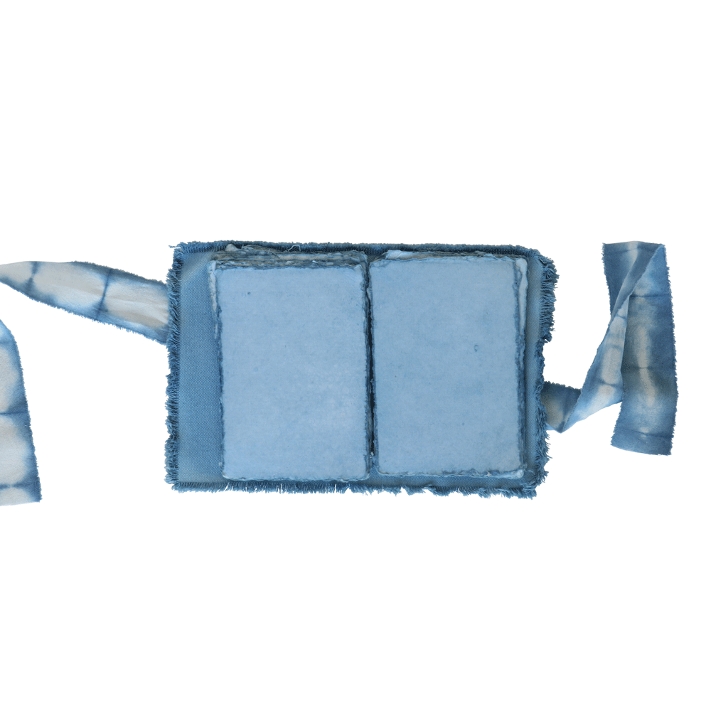 ARTIST'S INDIGO PAPER BUNDLE